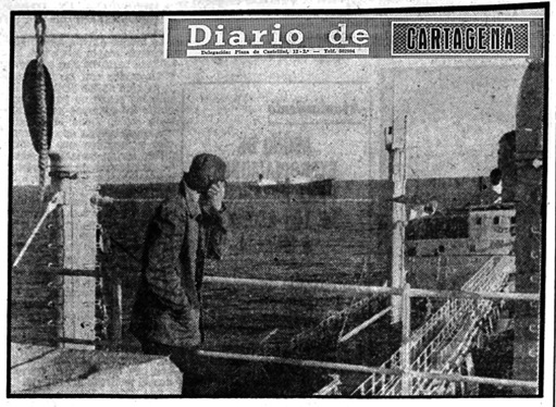 "Con los petroleros en el mediterráneo" - La Verdad - 21 de Enero de 1971, cuando Arturo tenía 19 años, ...